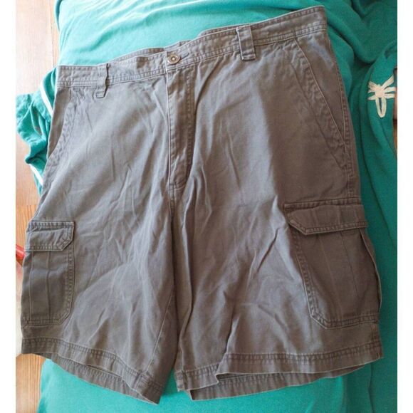 Columbia Men's Flat Front Cargo Shorts Dark Gray Size 38 Inseam 10" - Picture 2 of 5